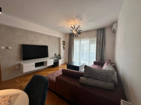 M&M Apartment